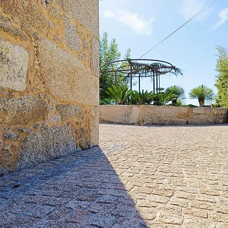 Casinha Da Eira Tatil Evi Esposende